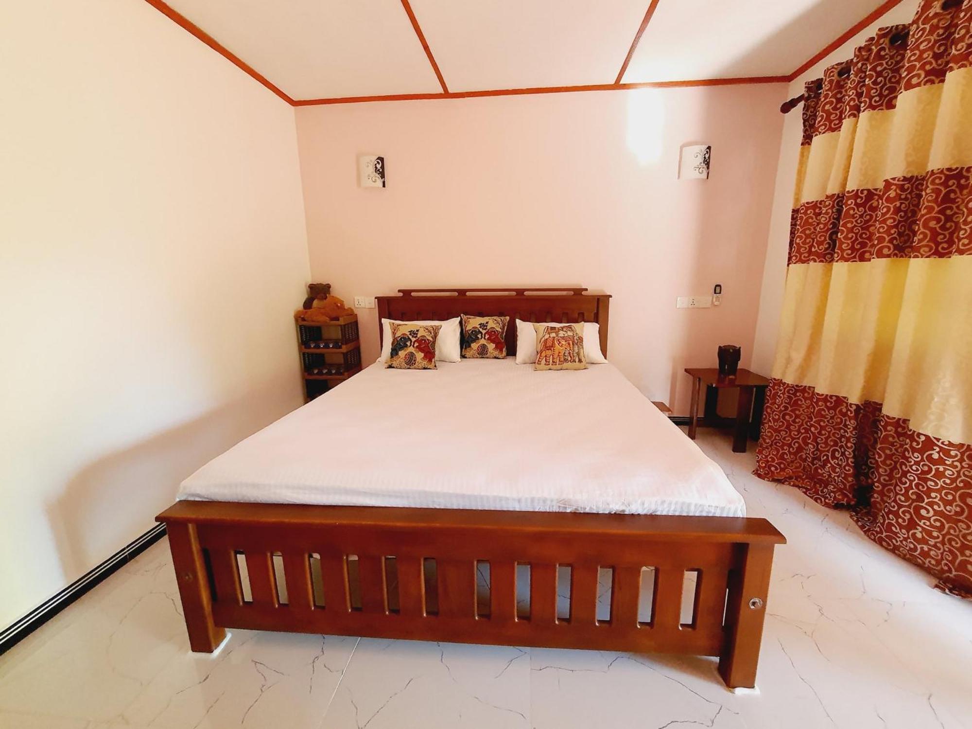 Jungle Eco Lodge & Safari 锡吉里亚 外观 照片