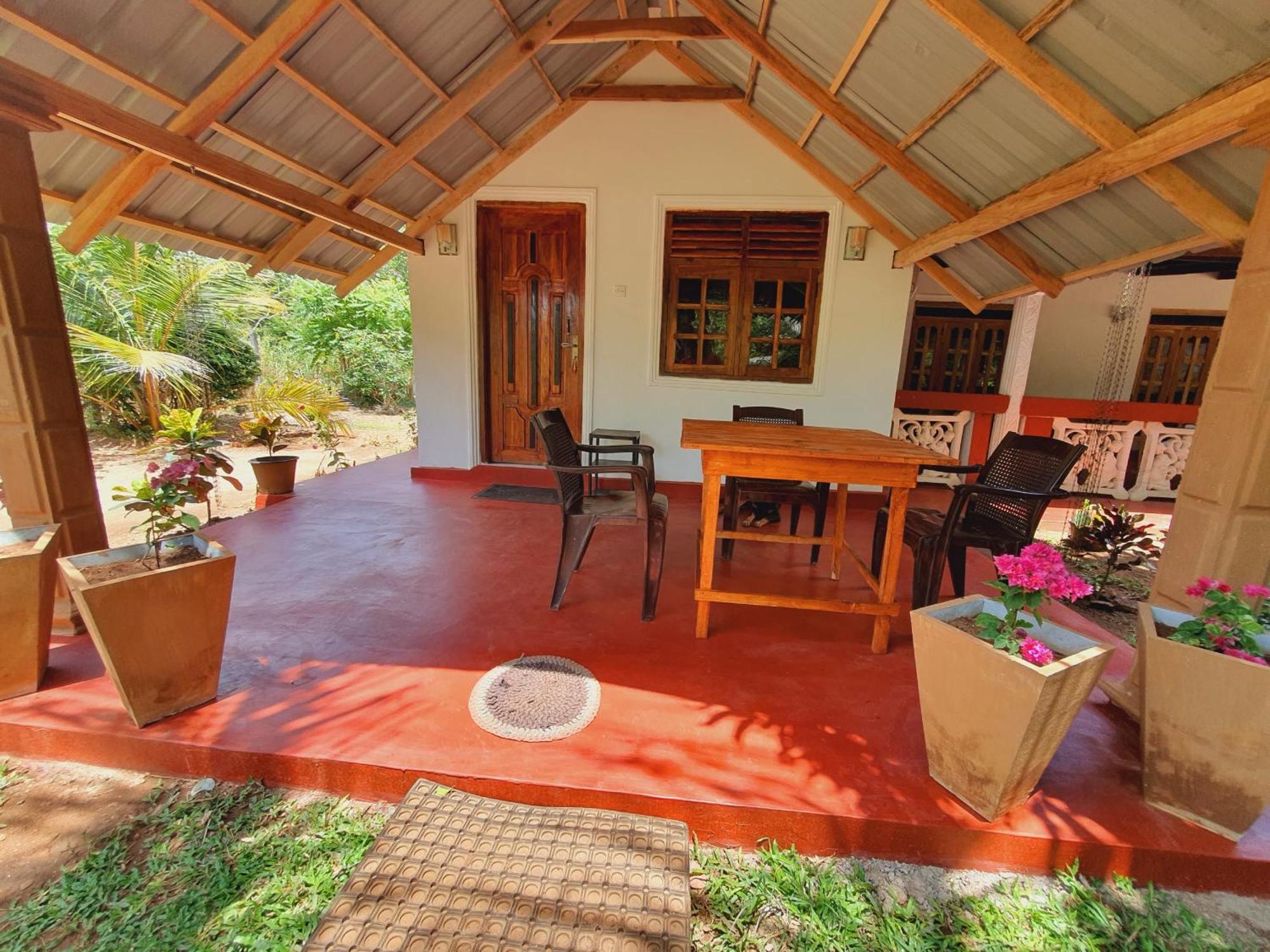 Jungle Eco Lodge & Safari 锡吉里亚 外观 照片